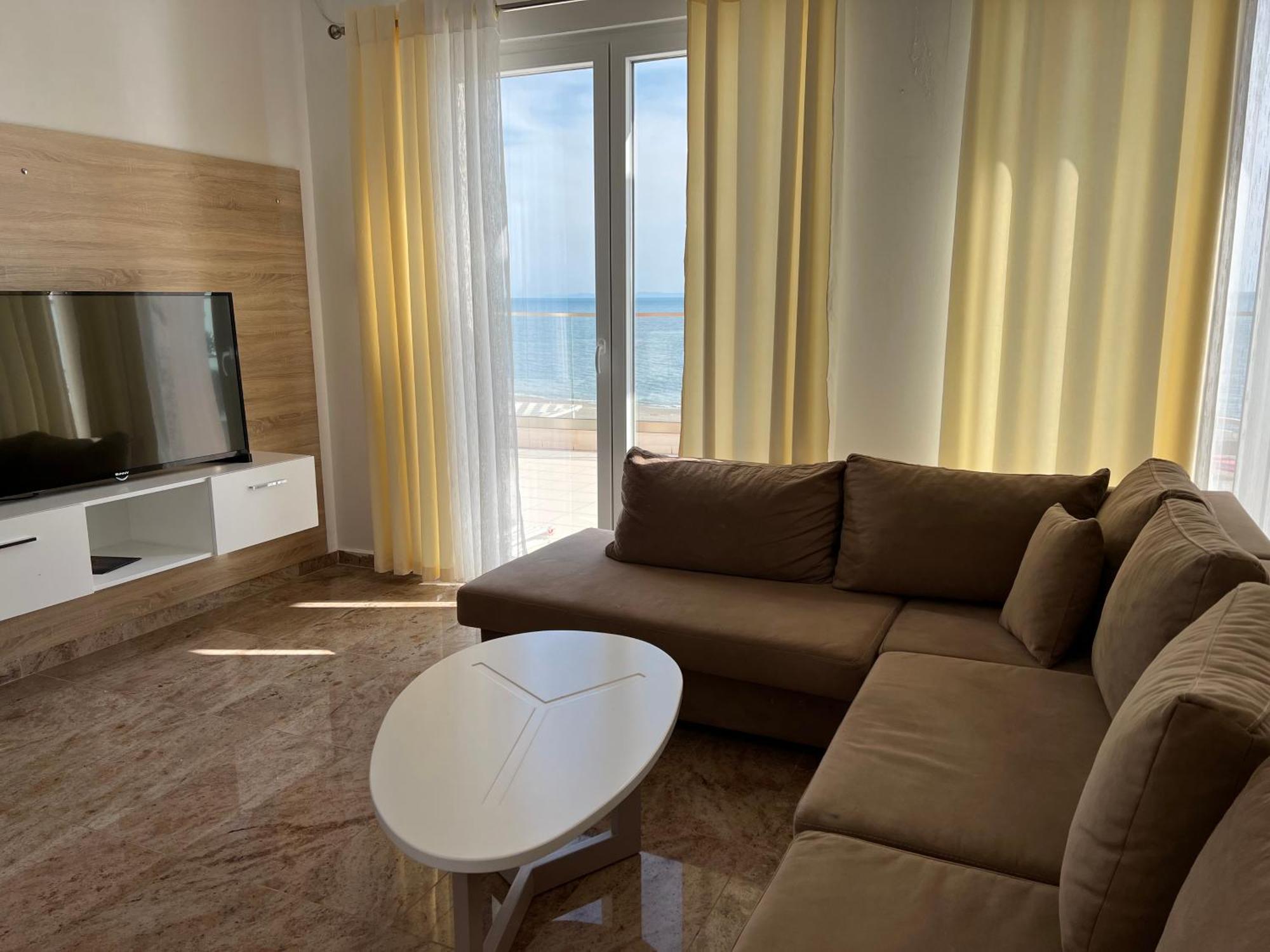 Elvin Deluxe Appartamento Velipojë